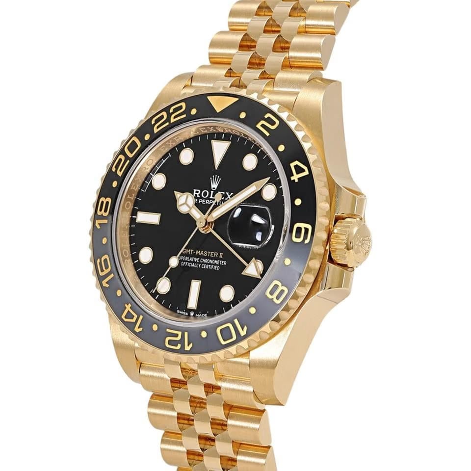 Rolex | GMT-Master II | 126718GRNR | 40 mm | Black | Automatic