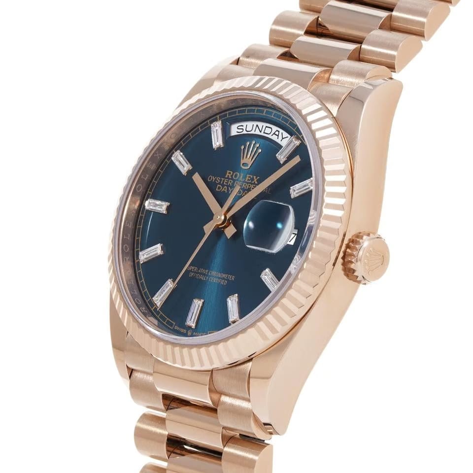 Rolex | Day-Date | 128235A | Rose gold | 36 mm | Rose gold | Green | Automatic
