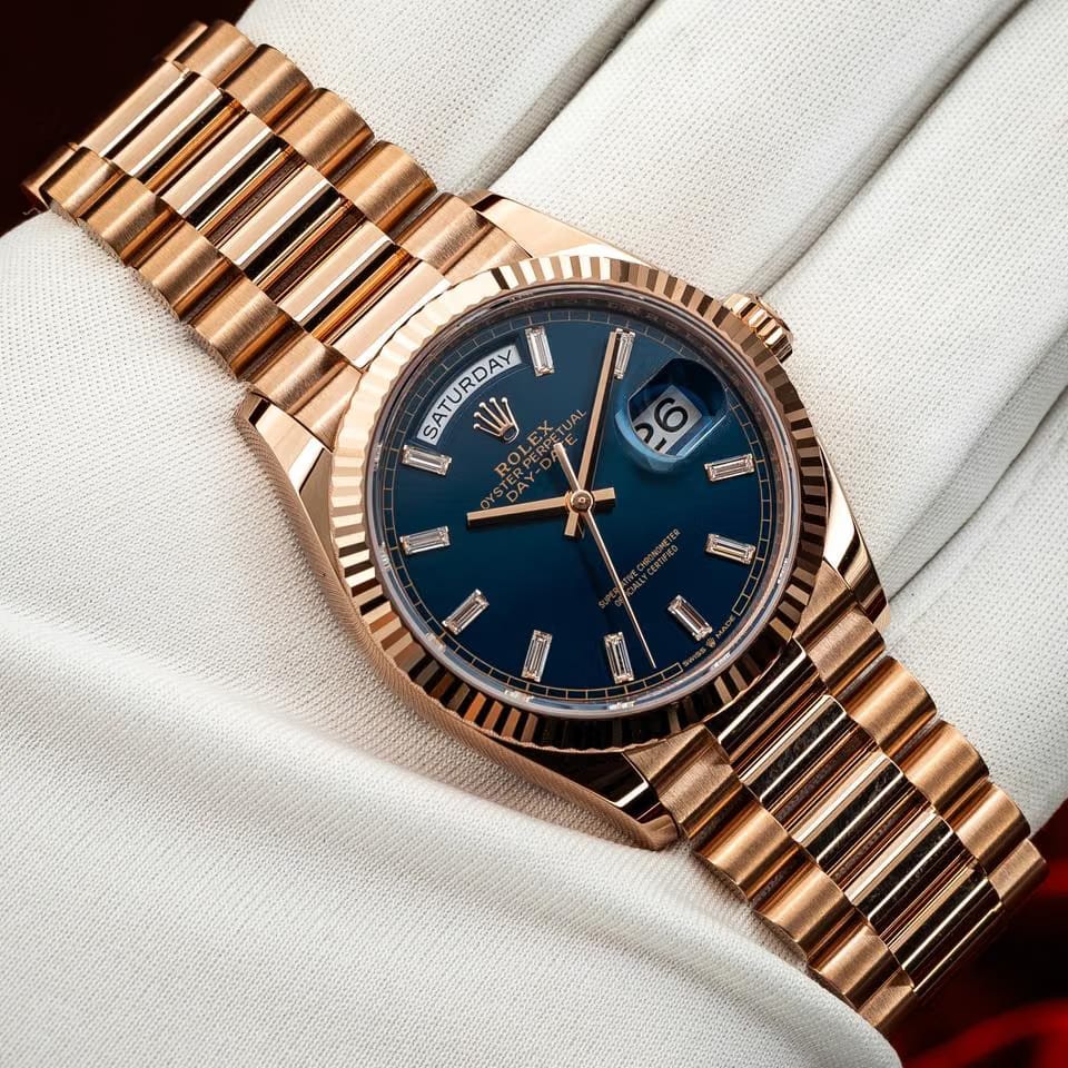 Rolex | Day-Date | 128235 | Rose gold | 36 mm | Rose gold | Blue | Automatic