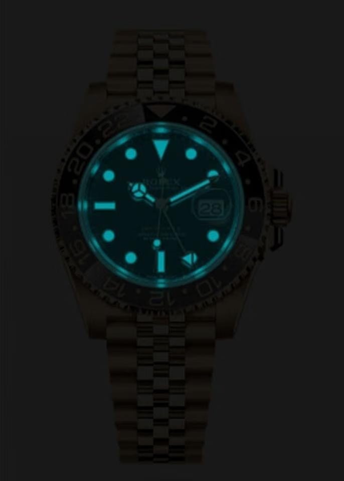 Rolex | GMT-Master II | 126718 | Yellow gold | 40 mm | Yellow gold | Black | Automatic