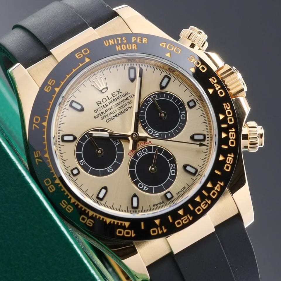 Rolex | Daytona | 116518LN | Yellow gold | 40 mm | Rubber | Gold | Automatic