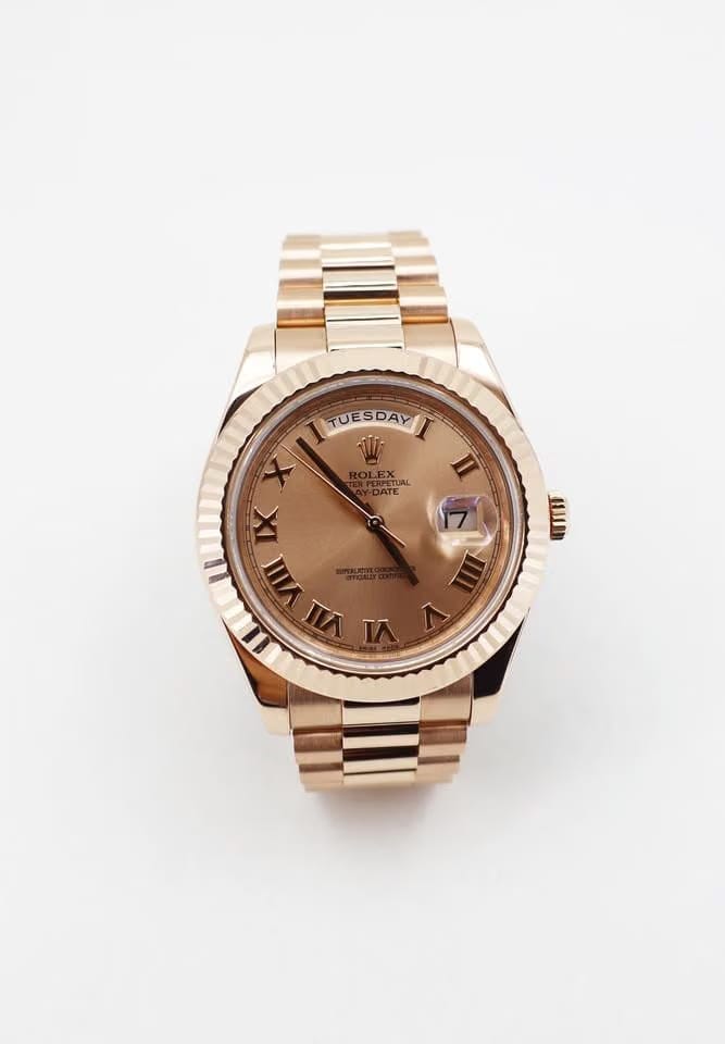 Rolex | Day-Date | 218235 | Rose gold | 41 x 49 mm | Rose gold | Pink | Automatic