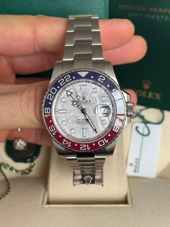 Rolex | GMT-Master II | 126719BLRO | White gold | 40 mm | White gold | Grey | Automatic