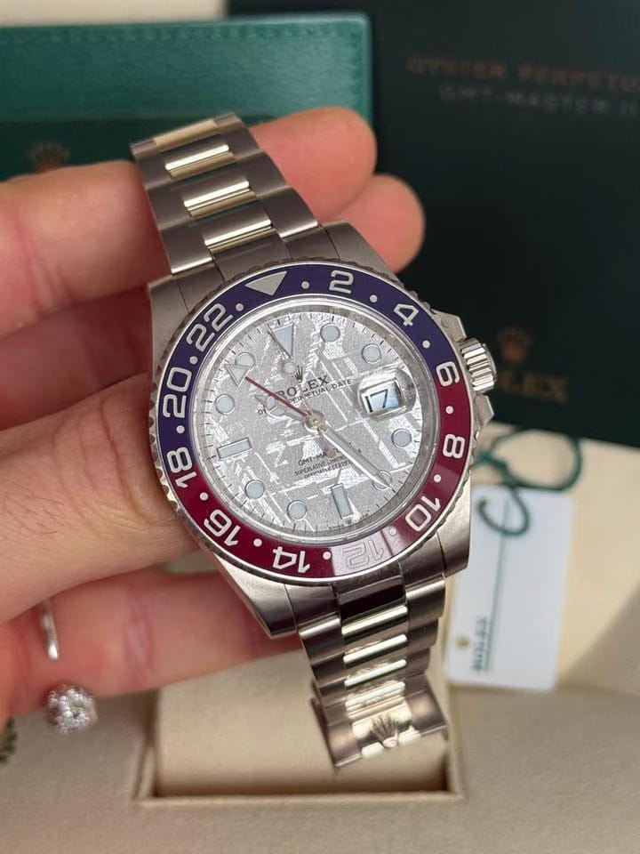 Rolex | GMT-Master II | 126719BLRO | White gold | 40 mm | White gold | Grey | Automatic