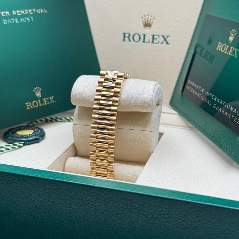 Rolex | Datejust | 278288RBR | Yellow gold | 31 mm | Yellow gold | Green | Automatic