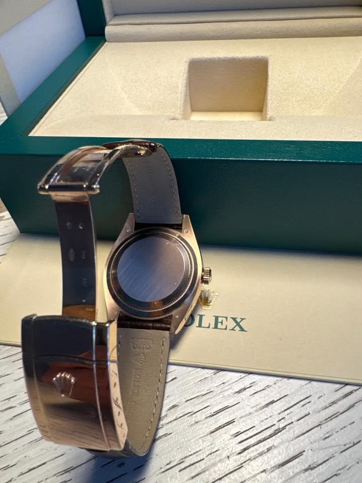 Rolex | Sky-Dweller | 326135 | Rose gold | 42 mm | Grey | Automatic