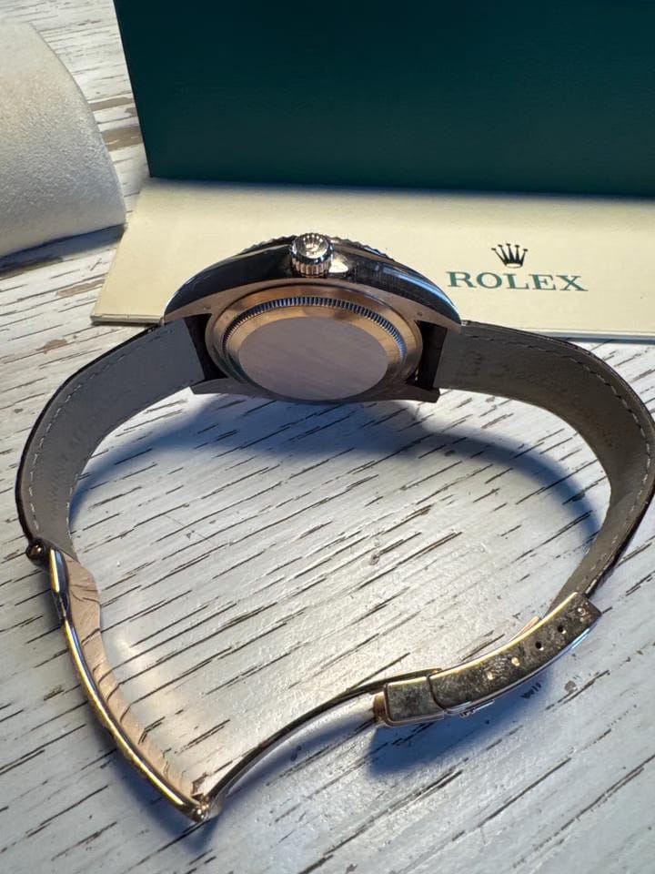 Rolex | Sky-Dweller | 326135 | Rose gold | 42 mm | Grey | Automatic