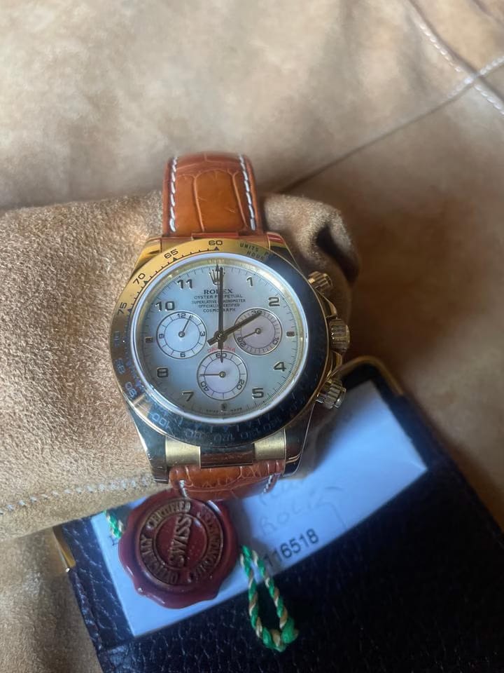 Rolex | Daytona | 116518 | Yellow gold | 40 mm | Crocodile skin | Mother of pearl | Automatic