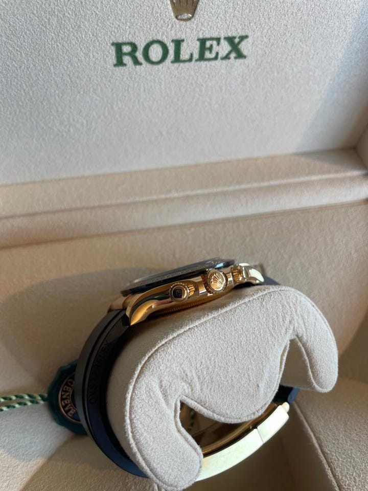 Rolex | Daytona | 116518LN | Yellow gold | 40 x 43 mm | Rubber | White | Automatic