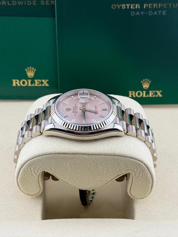 Rolex | Day-Date | 128239 | White gold | 36 x 43 mm | White gold | Pink | Automatic
