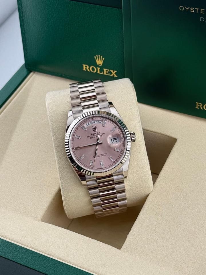 Rolex | Day-Date | 128239 | White gold | 36 x 43 mm | White gold | Pink | Automatic