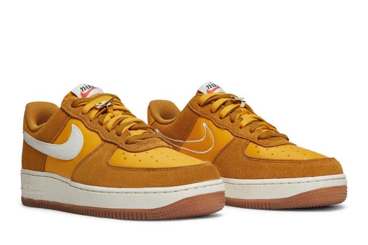 Wmns Air Force 1 '07 SE 'First Use - University Gold Gum'