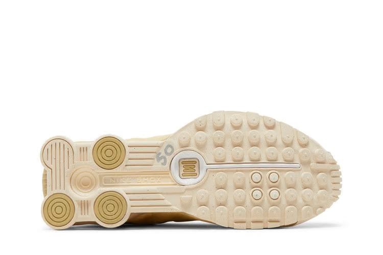 Wmns Shox R4 'Guava Gold'