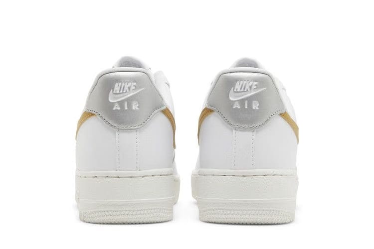 Wmns Air Force 1 '07 'White Metallic Gold'