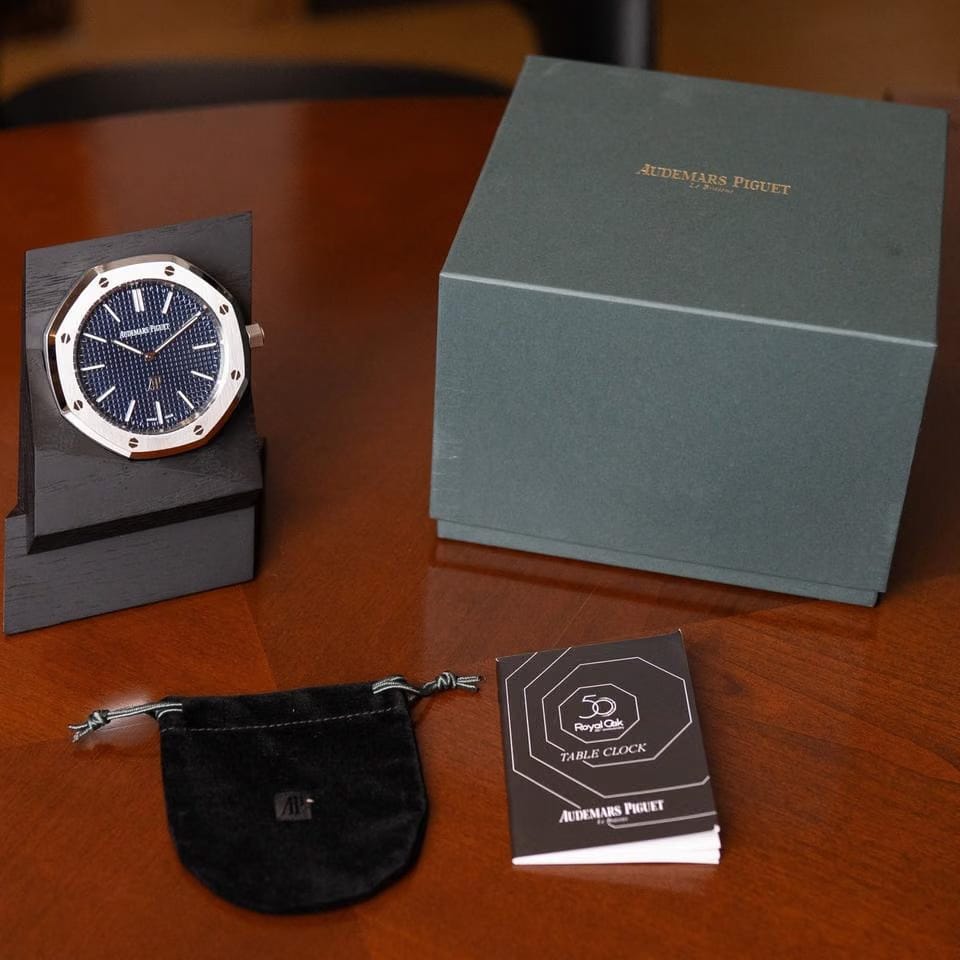 Audemars Piguet Table clock Royal Oak 50th Limited Edition 2250p