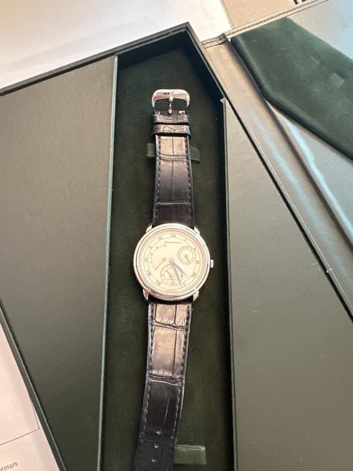 Audemars Piguet Dual Time Komplette Revision AP in 2020 danach Ungetragen