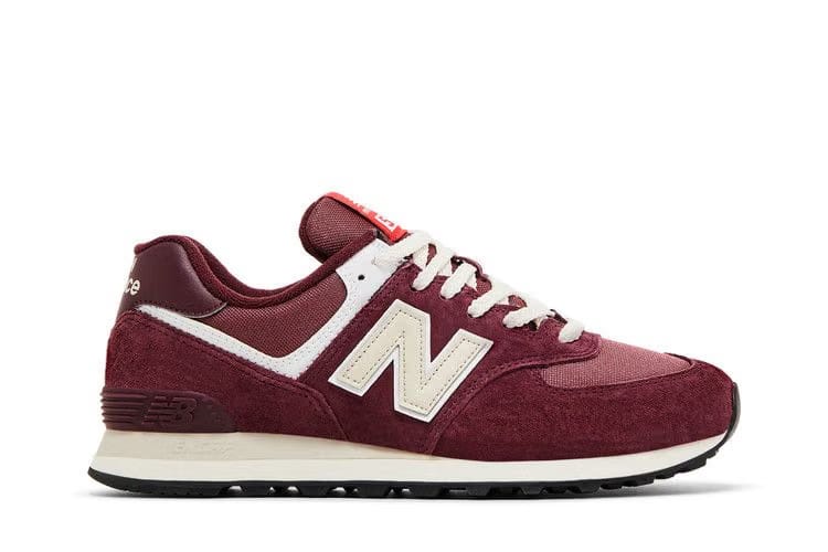 New Balance 574 Sneakers Red