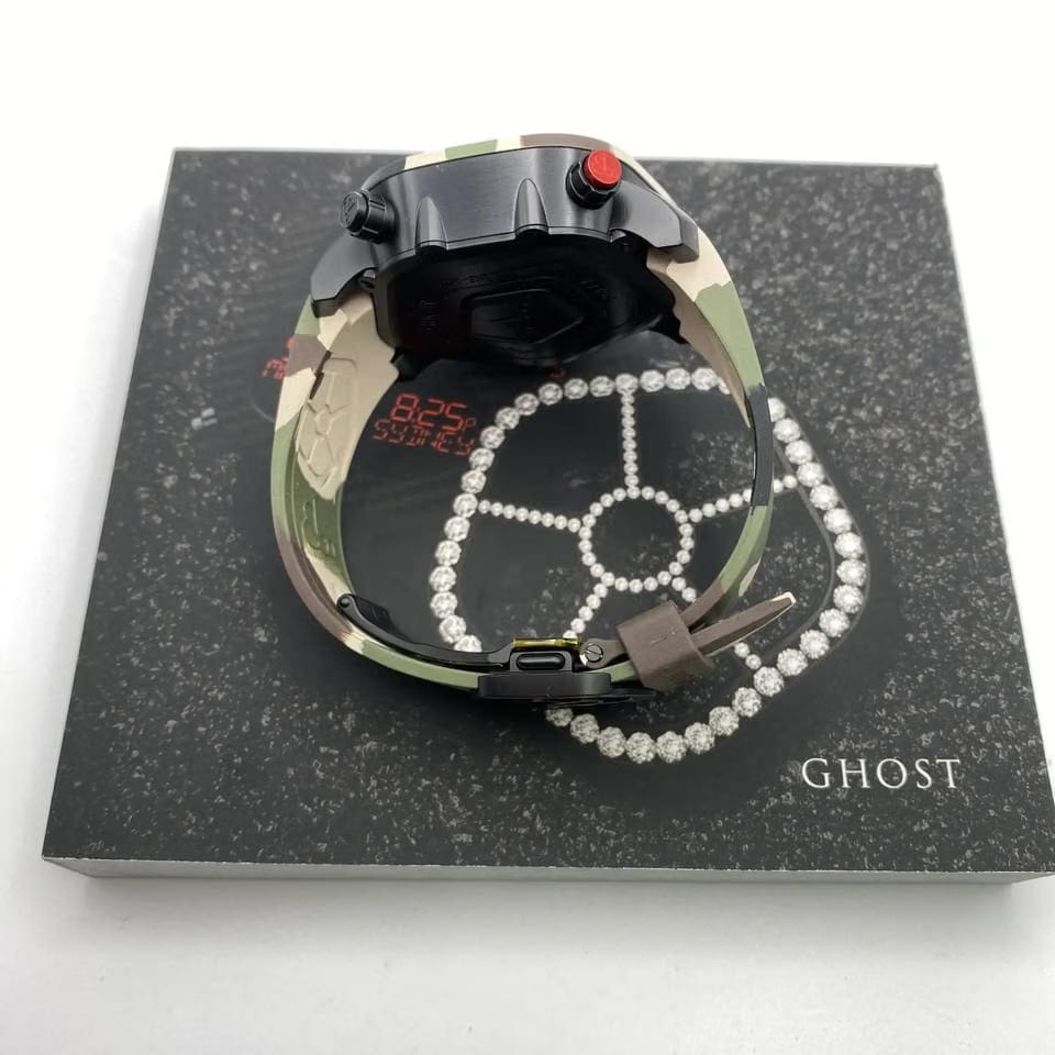 Jacob & Co.. Ghost Carbon Bezel Camouflage Quartz Mens Watch Gh100.11.Ns.Pc.Ano4 D