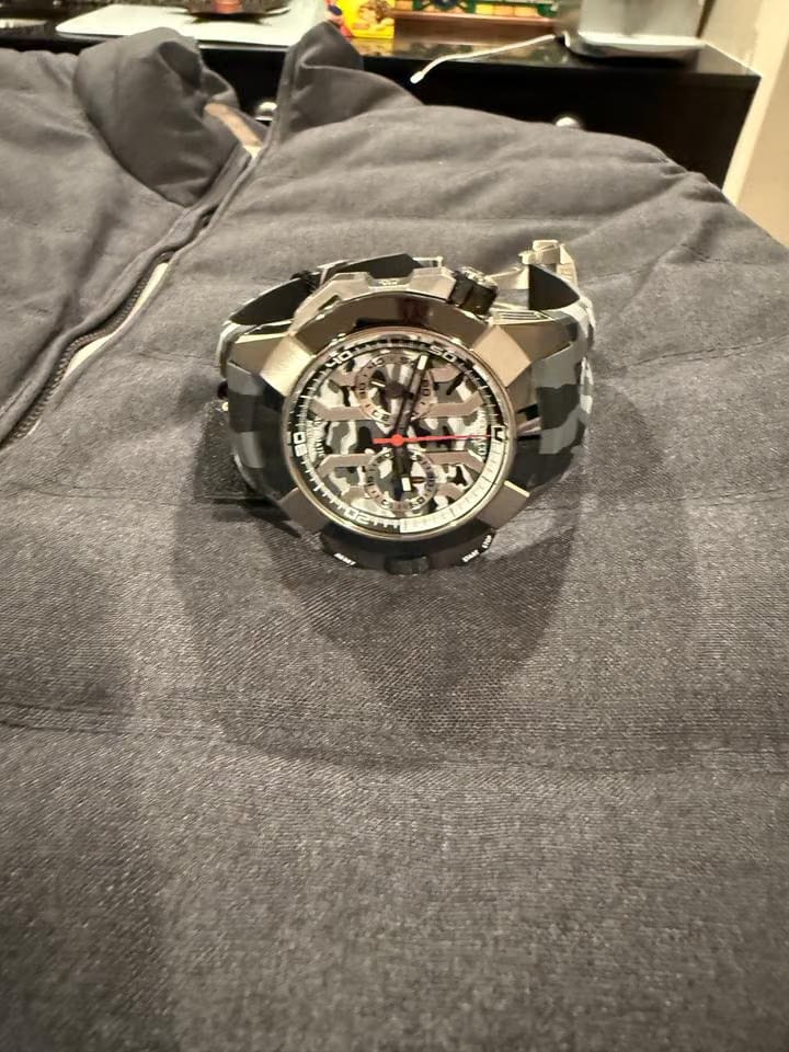 Jacob & Co.Epic X Chrono Grey Camo Unworn Titanium 47mm with Jacob & Co. Bullet Proof XL Vest