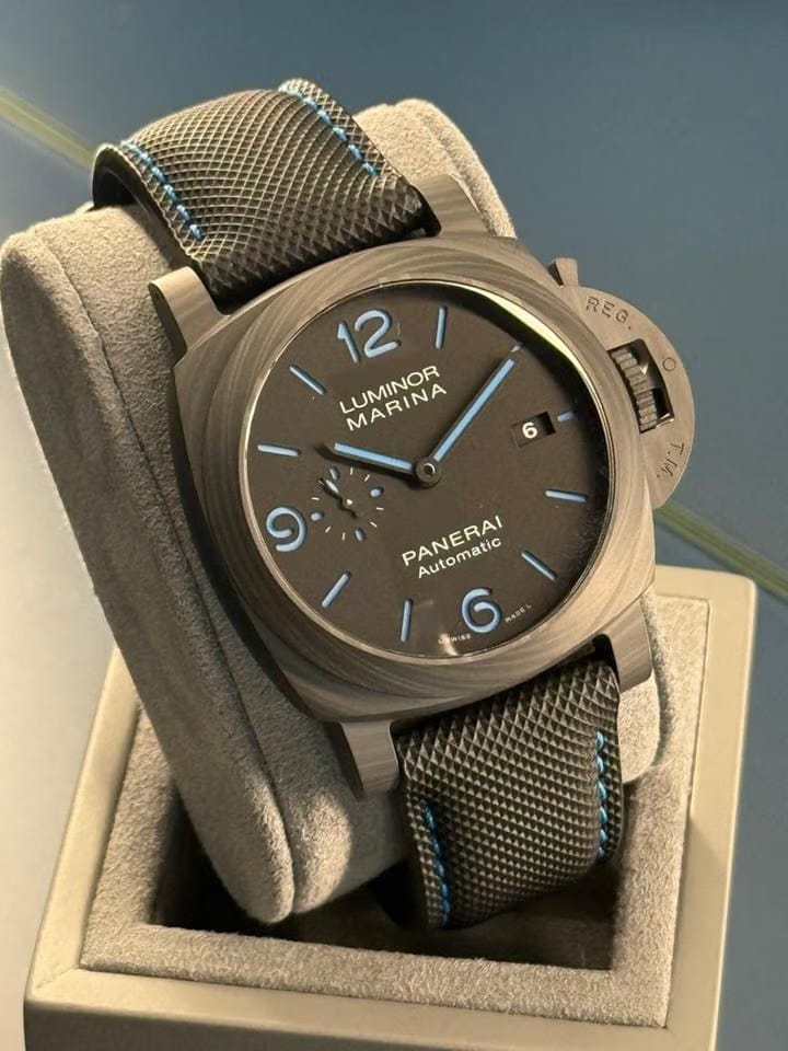 Panerai Luminor Marina PAM01661 44mm Carbotech