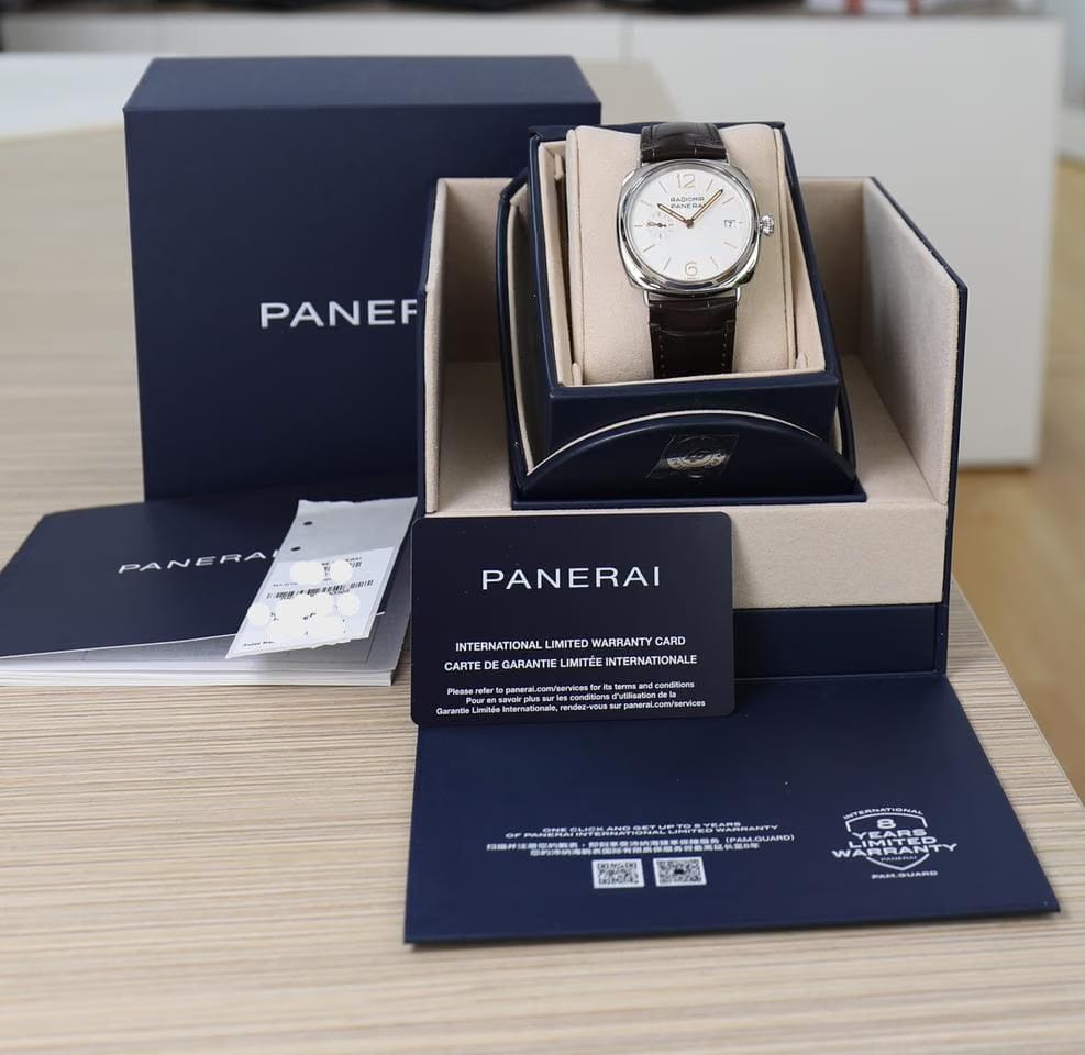 Panerai Radiomir Quaranta PAM01292 Steel Case Ivory Dial 40mm New Full set