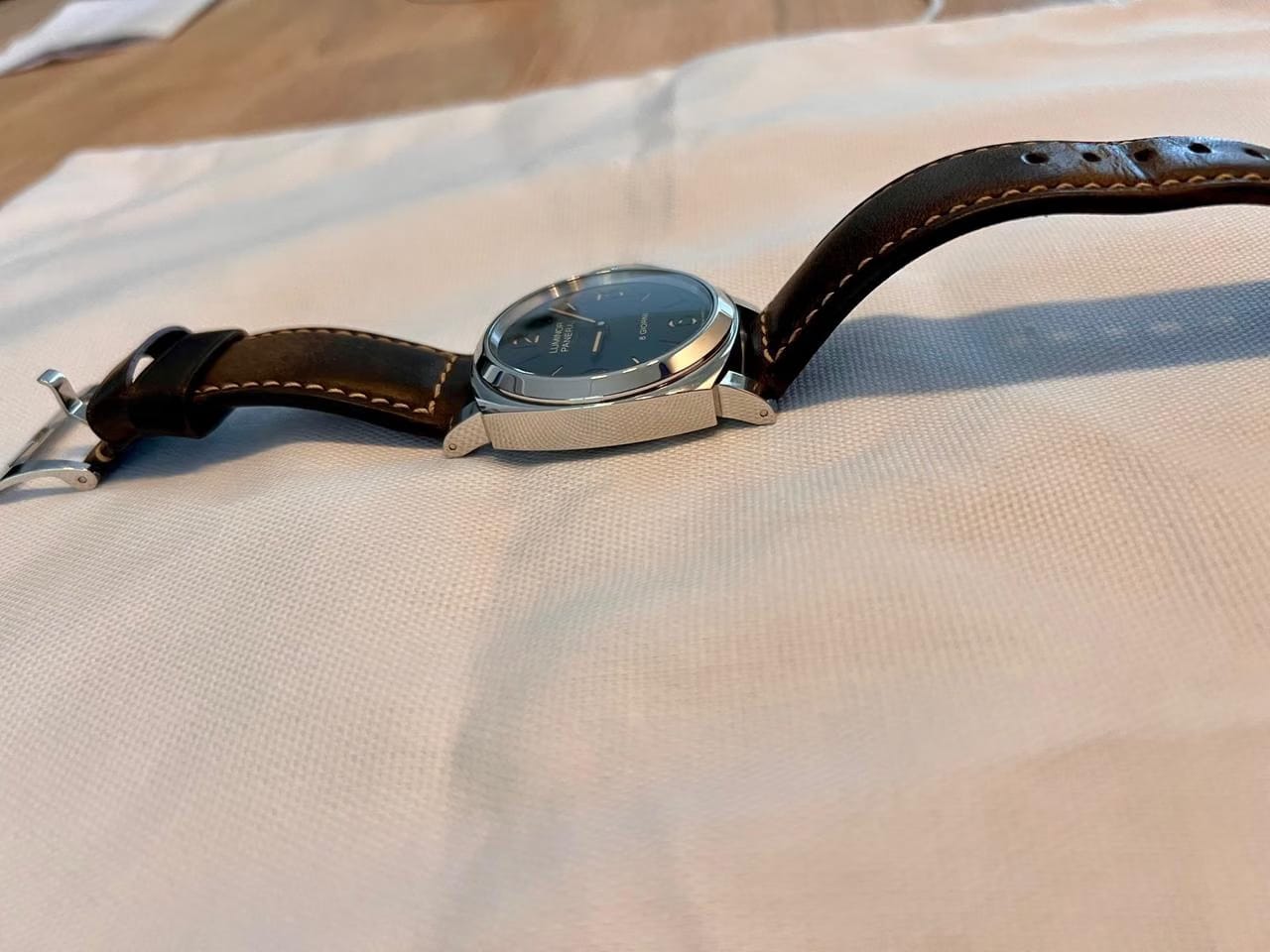 Panerai Luminor Base Pam00914 8 2025 Full Set MINT Conditions 8 years warranty activated