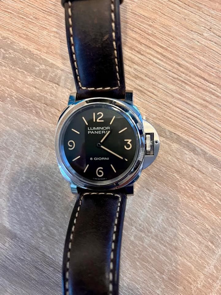 Panerai Luminor Base Pam00914 8 2025 Full Set MINT Conditions 8 years warranty activated