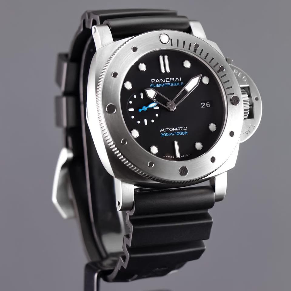 Panerai Luminor Submersible Quarantaquattro 44mm