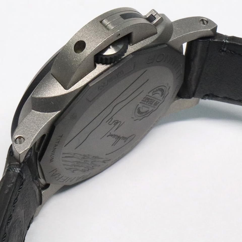 Panerai PAM01122 Automatic Like new & unworn