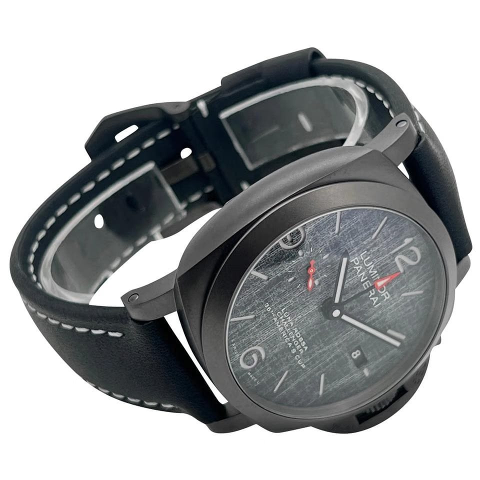 Panerai PAM01036 Luna Rossa GMT