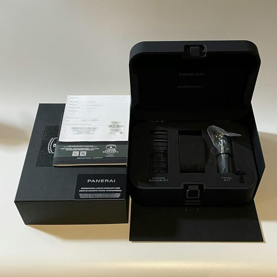 Panerai Paltrinieri Edition 47mm Limited black dial blue strap 47 PAM01162
