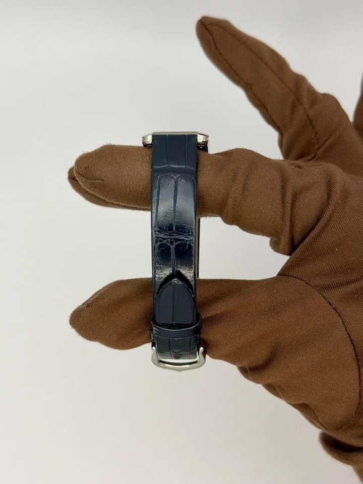 Cartier Tank