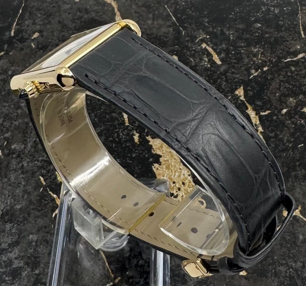 Cartier Tank