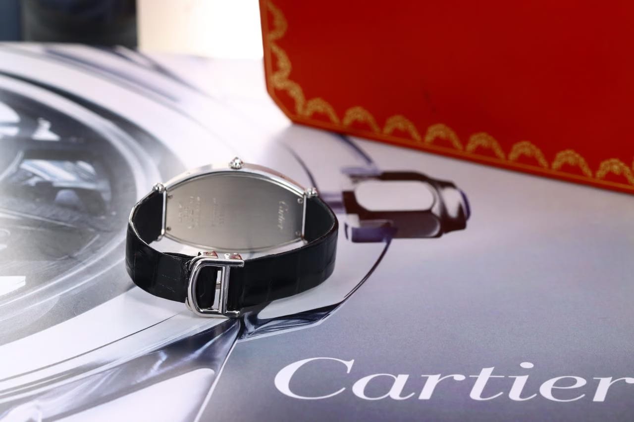 Cartier Tonneau