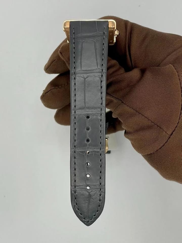 Cartier Tank