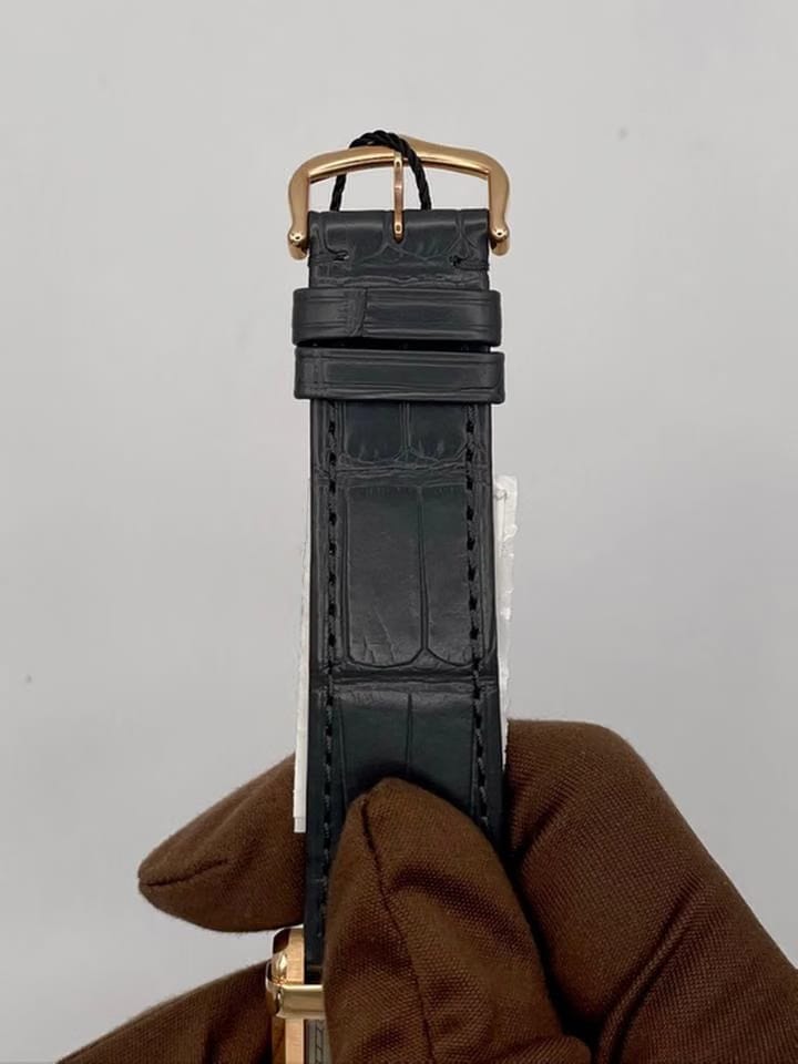 Cartier Tank