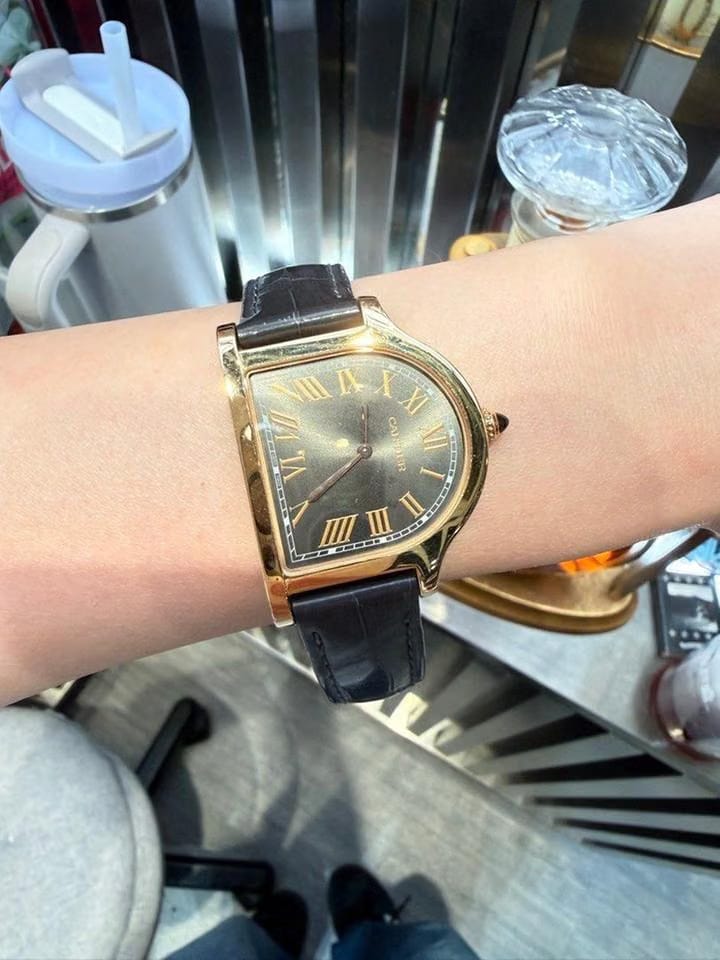 Cartier Cloche
