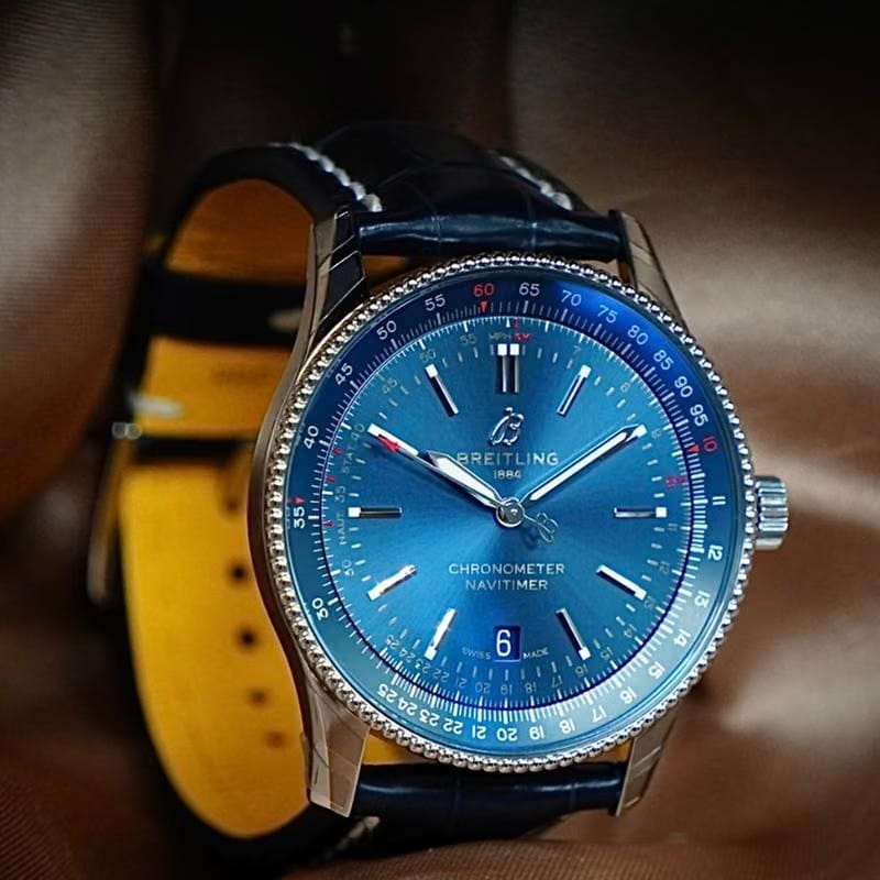 Breitling Navitimer