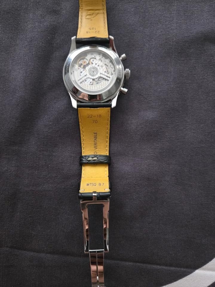 Breitling Navitimer