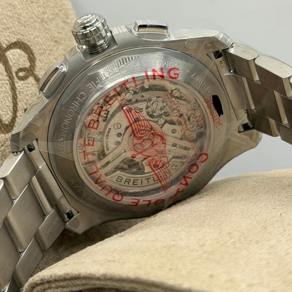 Breitling Avenger