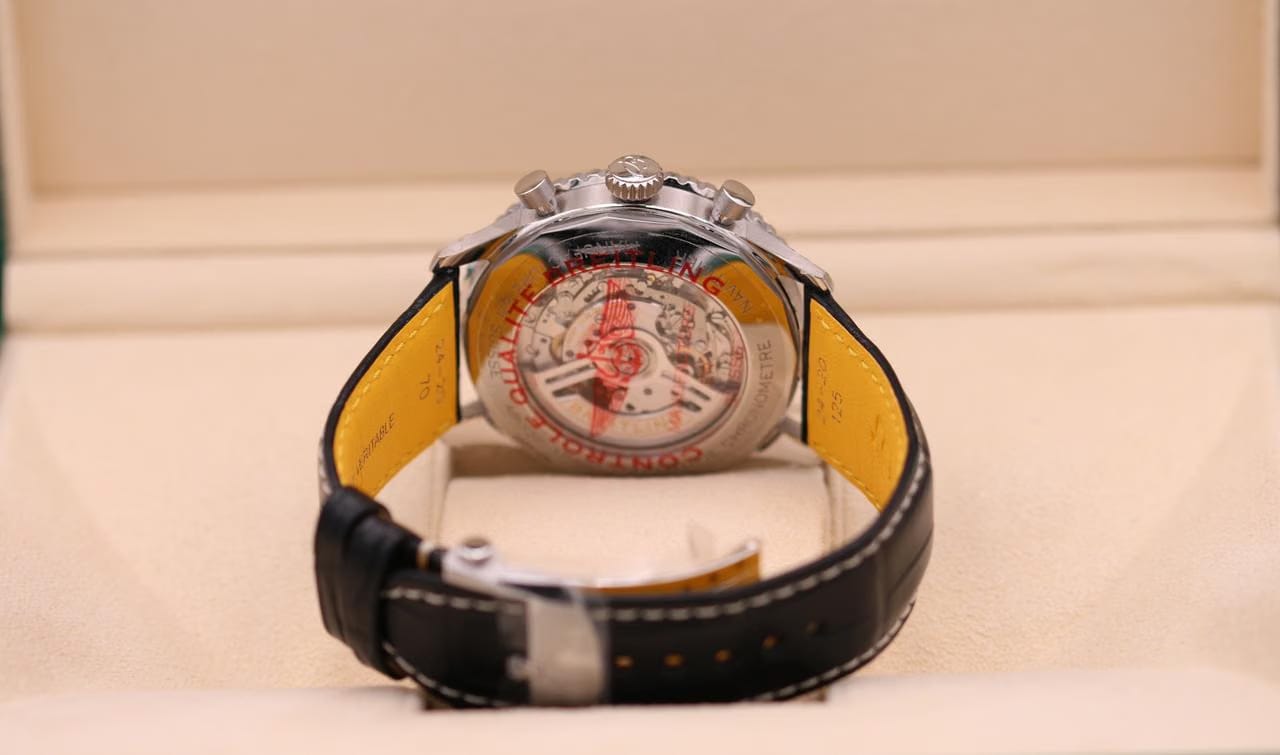 Breitling Navitimer