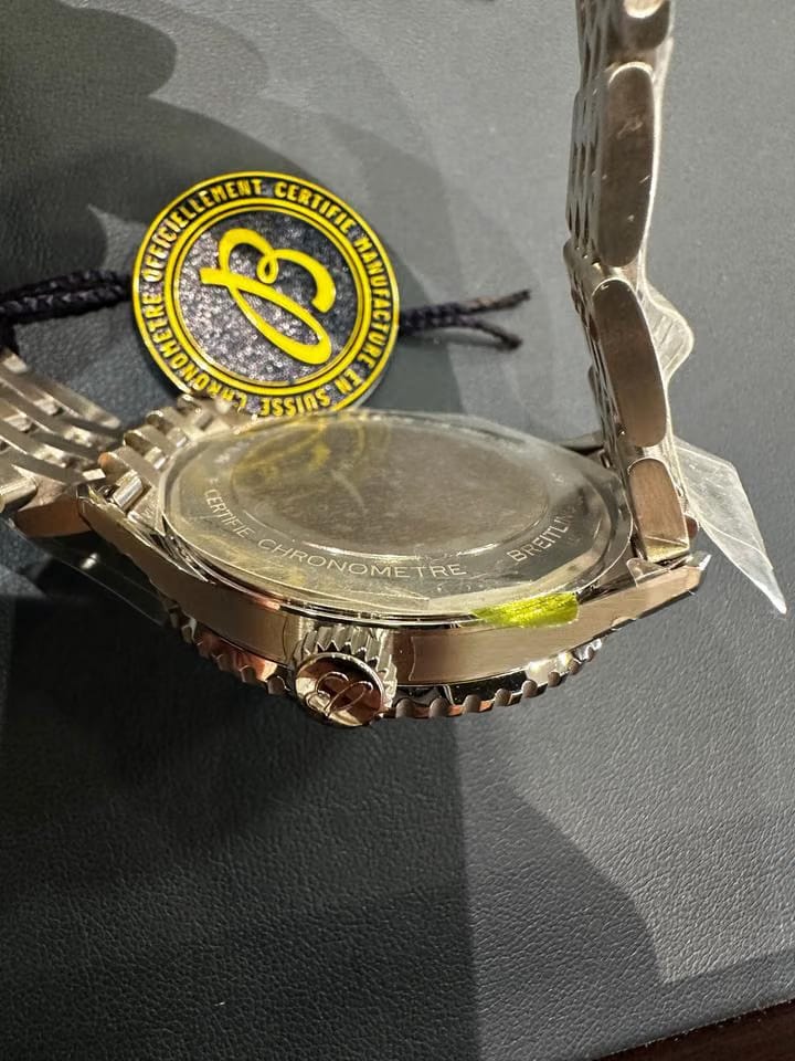 Breitling Navitimer