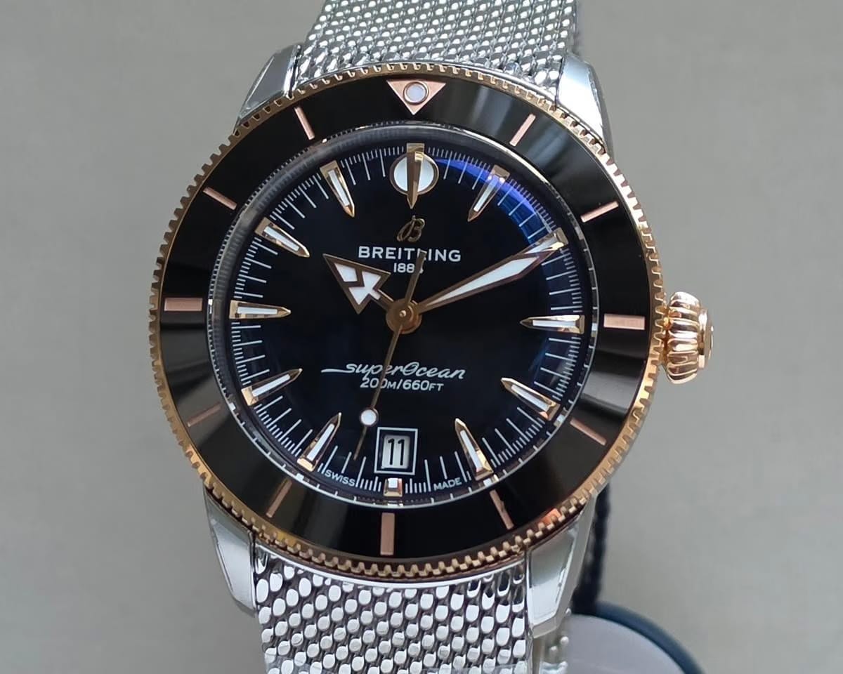 Breitling Superocean Heritage 42 B31 - 42 MM Automatic - Box & Papers 2026 Unworn - Rose Gold Bezel