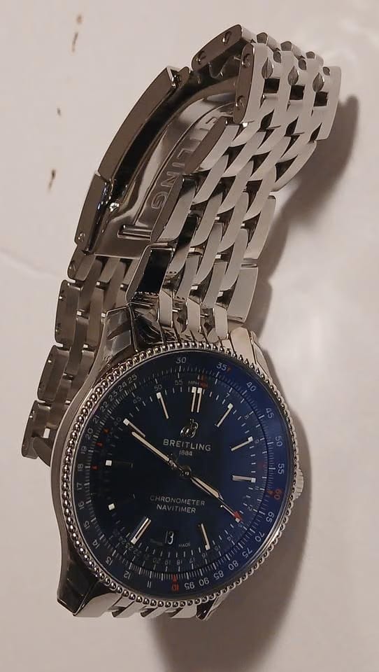 Breitling Navitimer
