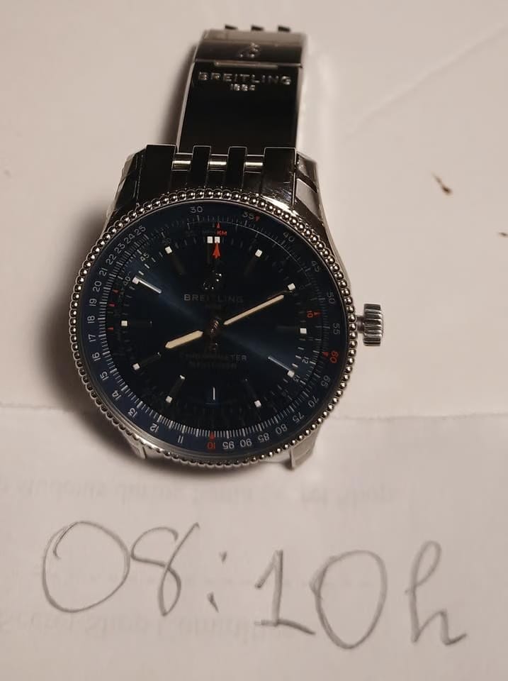 Breitling Navitimer
