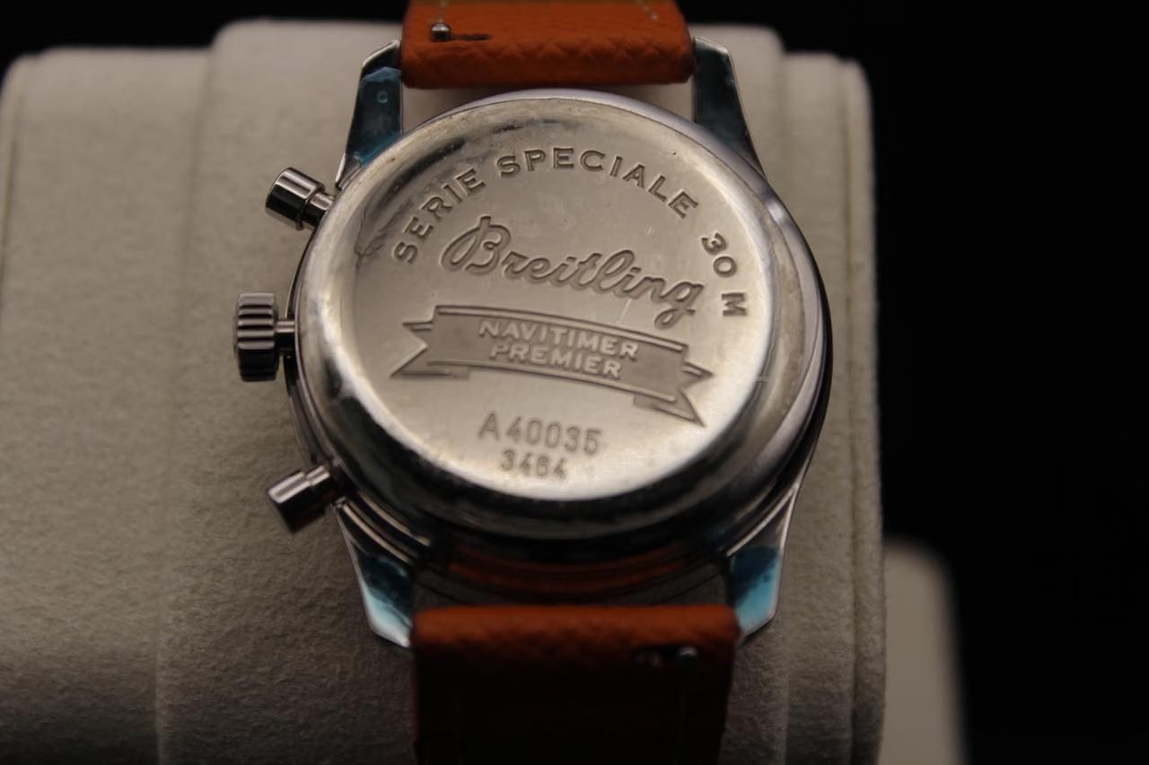Breitling Navitimer