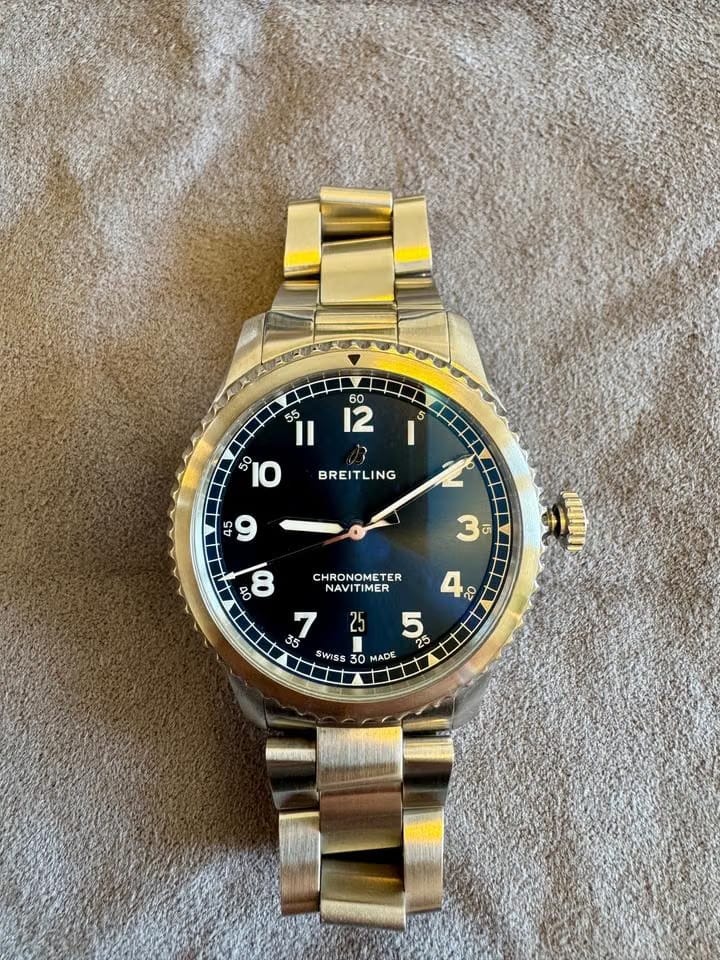 Breitling Navitimer