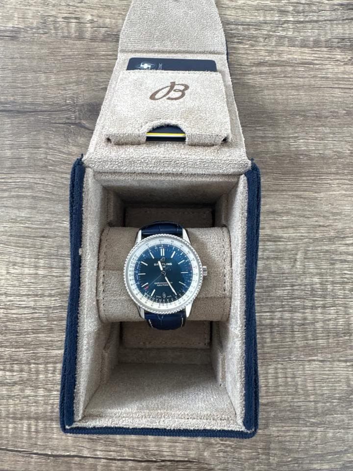 Breitling Navitimer