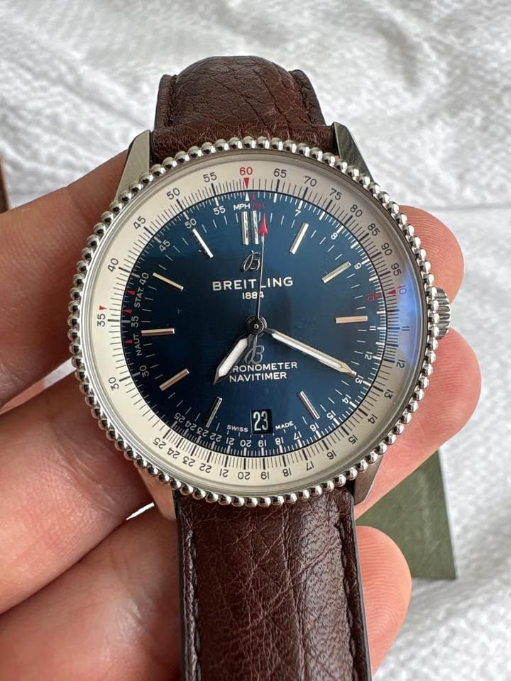 Breitling Navitimer