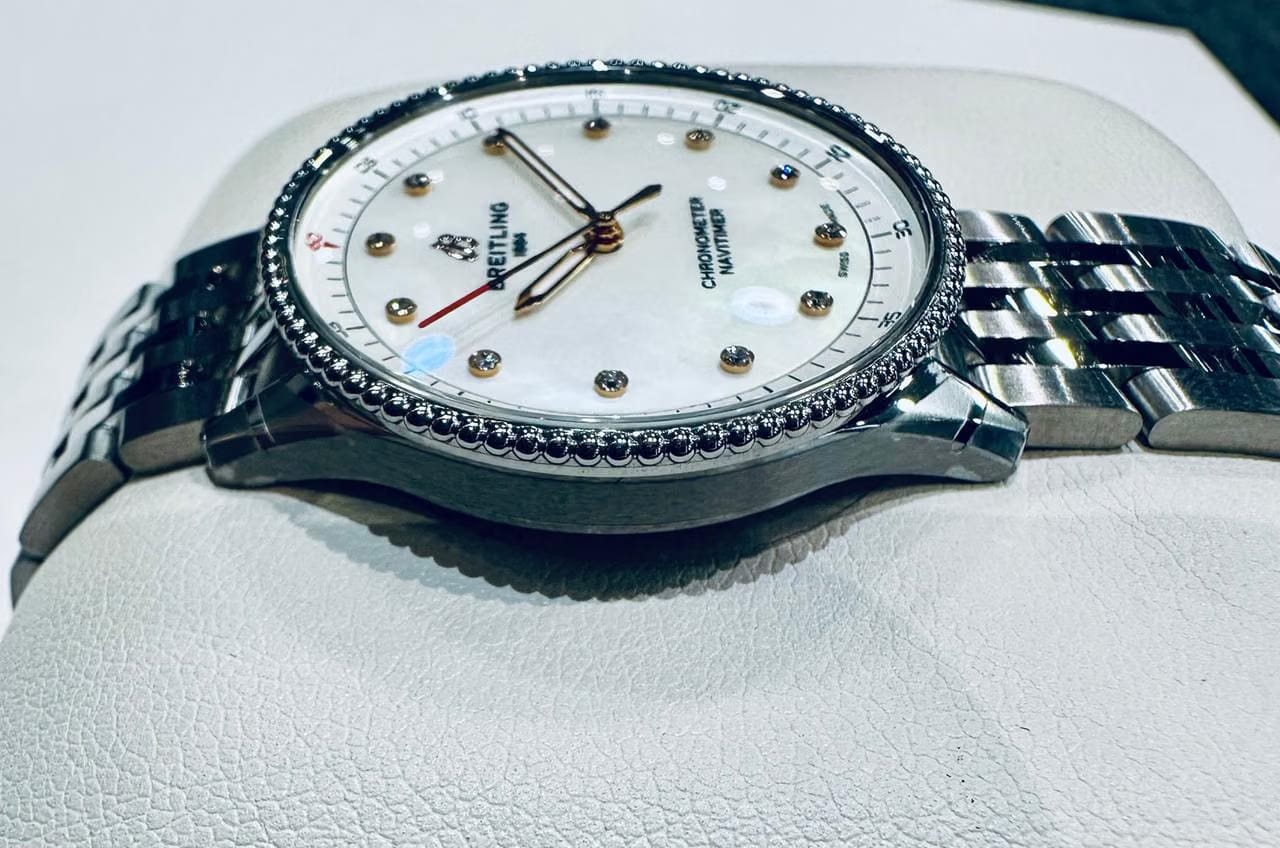 Breitling Navitimer Ungetragene Navitimer 32 Full Set